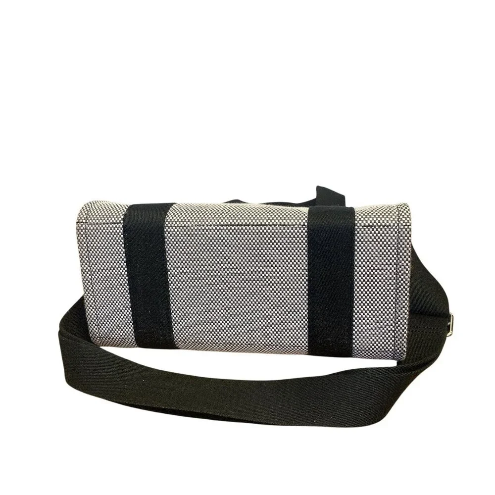 Lululemon Two-Tone Canvas Tote Bag Black & White With Adjustable Stra - Picture 7 of 7